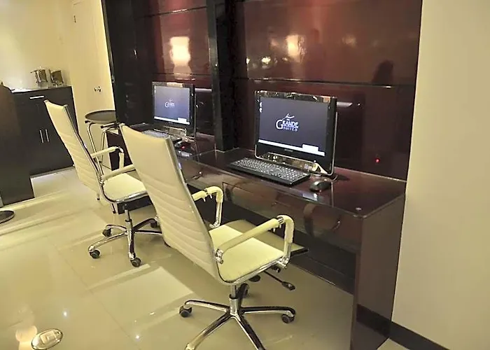 The Grande Suites