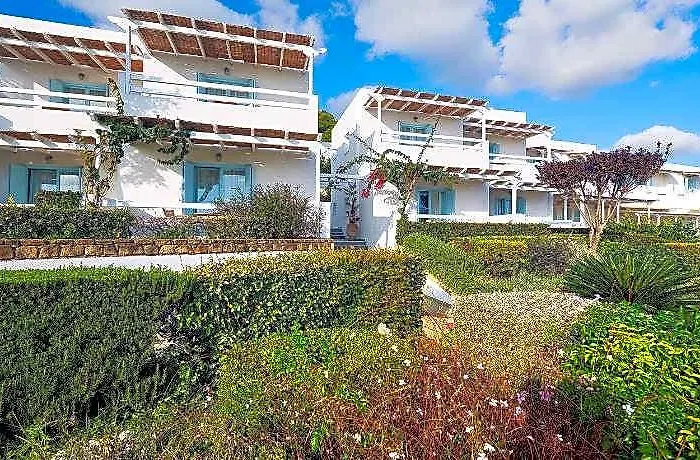 Perigiali Hotel Studios & Apartments