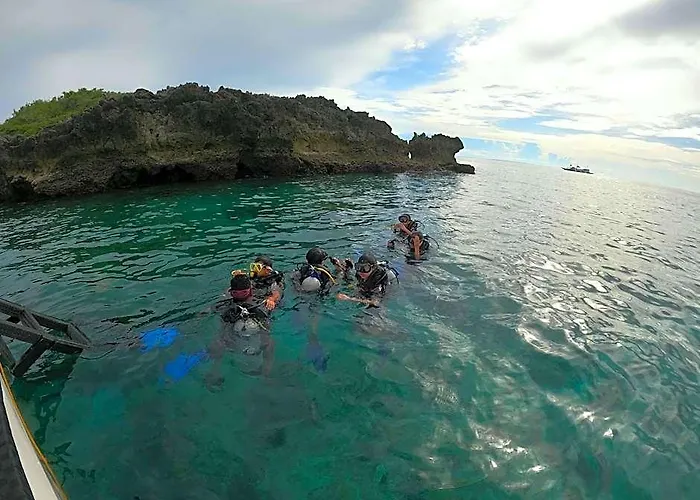 Malapascua Beach & Dive Resort