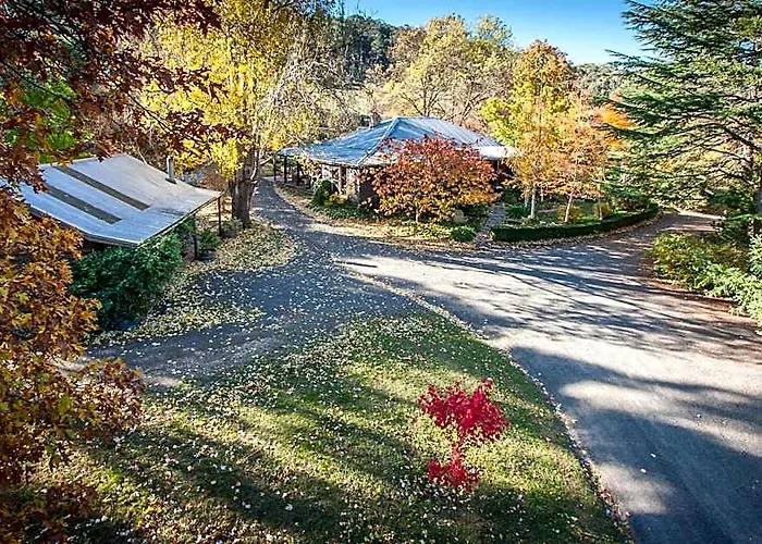 Braeside Mount Macedon Country Retreat Bed And Breakfast