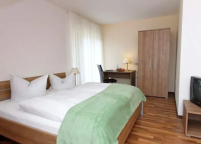 Luckai Hotel & Restaurant Inhaber Dennis Burmann