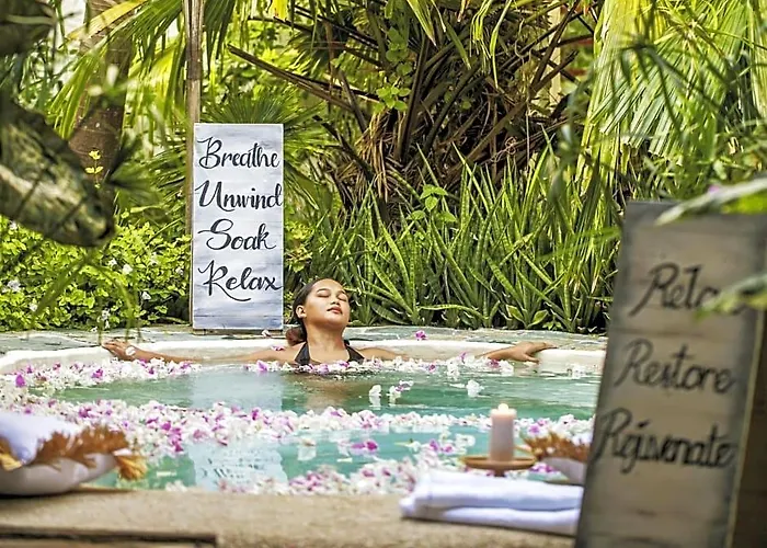 Ocean Vida Beach And Dive Resort
