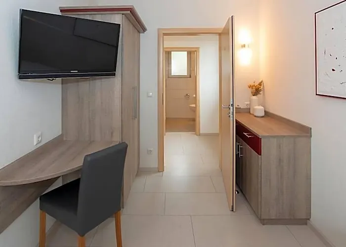Erstay