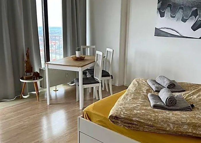 Cityapartment Im 33. Stock