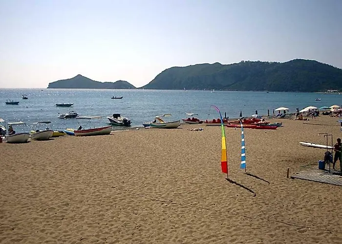 Alkyon Beach Hotel