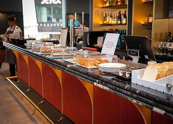 The Landing Hotel