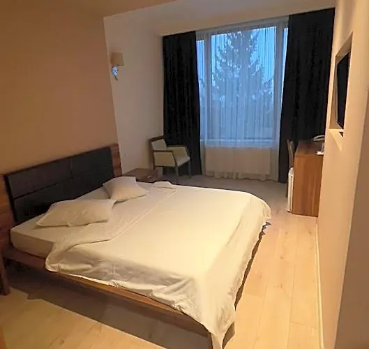 Star Hotel