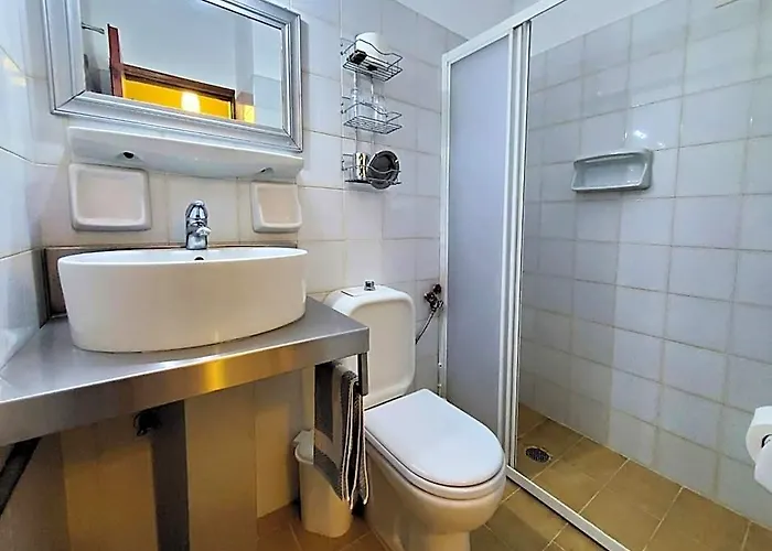 Lappa Hotel