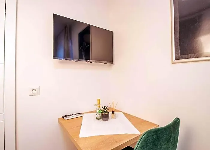 Hotel Dona