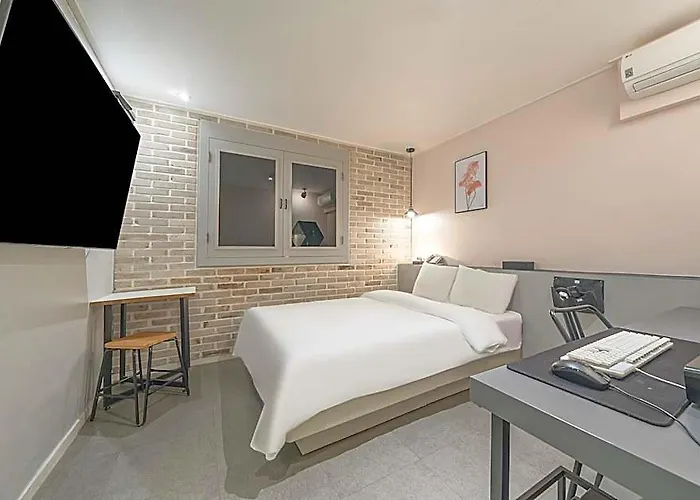 Stay Inn Hotel