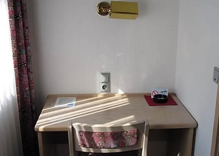 Hotel Maifelder Hof