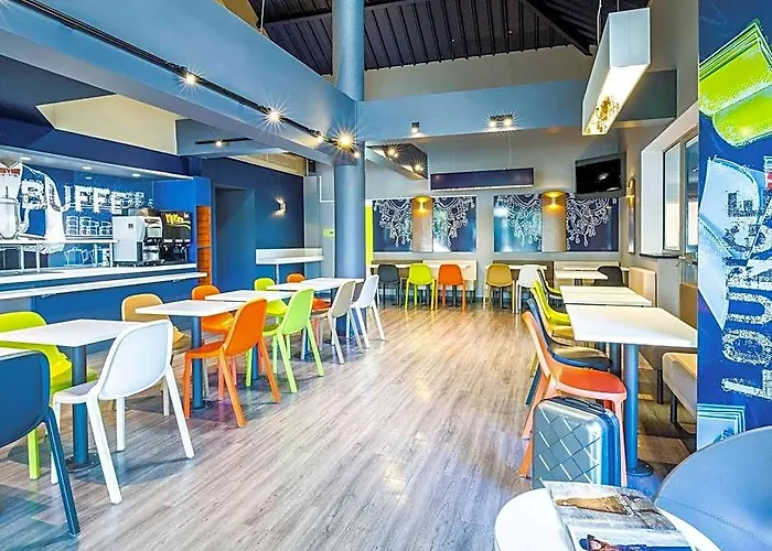 Ibis Budget Aubagne Paluds Agora