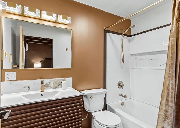 Luxx Taos Motor Lodge