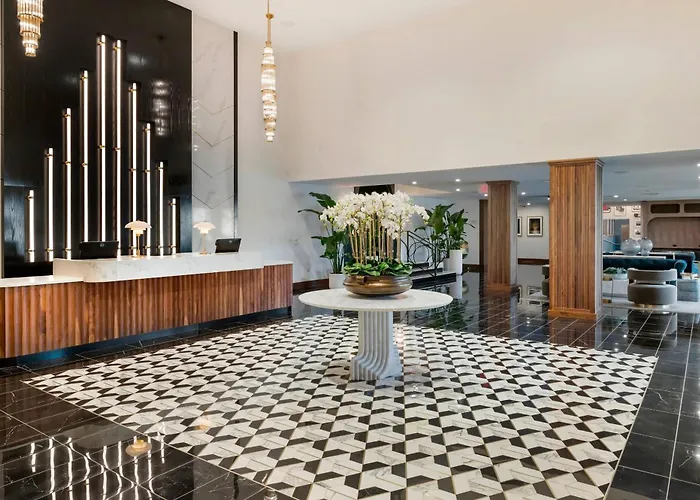 Cambria Hotel Detroit Downtown