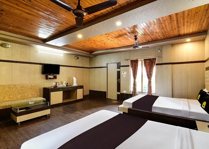 Townhouse Oak Gorumara Jungle Resort