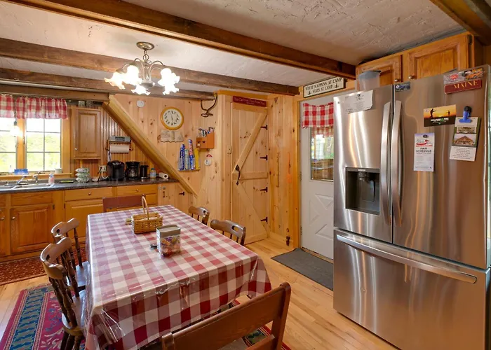Cozy River Cabin W/ Fishing, Kayaks & Atv Access!