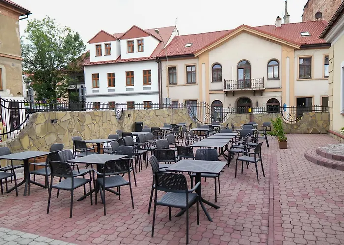 Hotel Sutoris