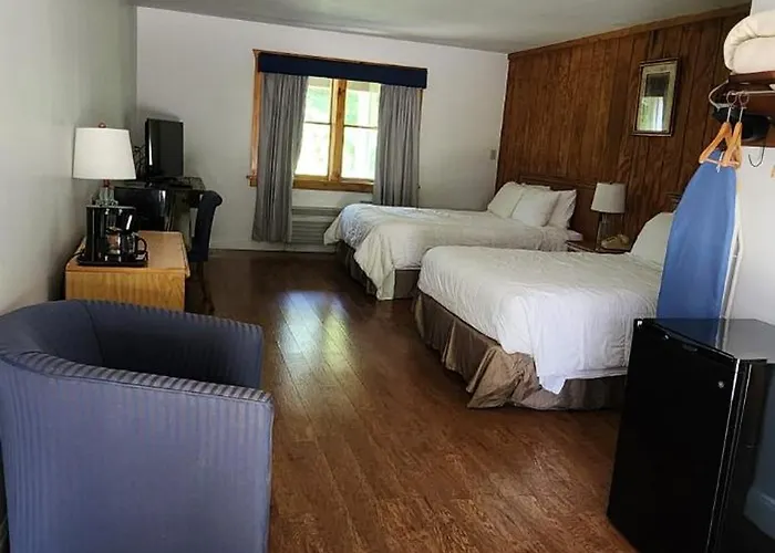 Rhinebeck Village Inn