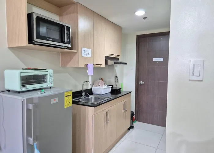 Cozynest Rentals At Brenthill Condominium