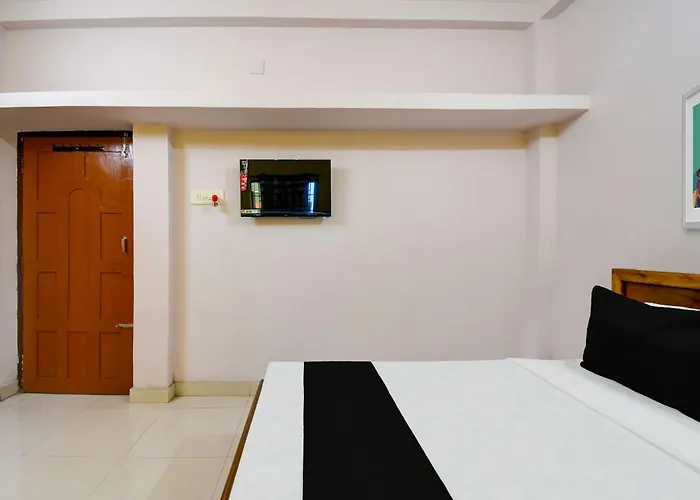 Hotel O Haramani Palace