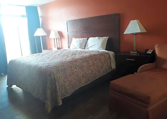 Baymont By Wyndham Chattanooga/Eastridge
