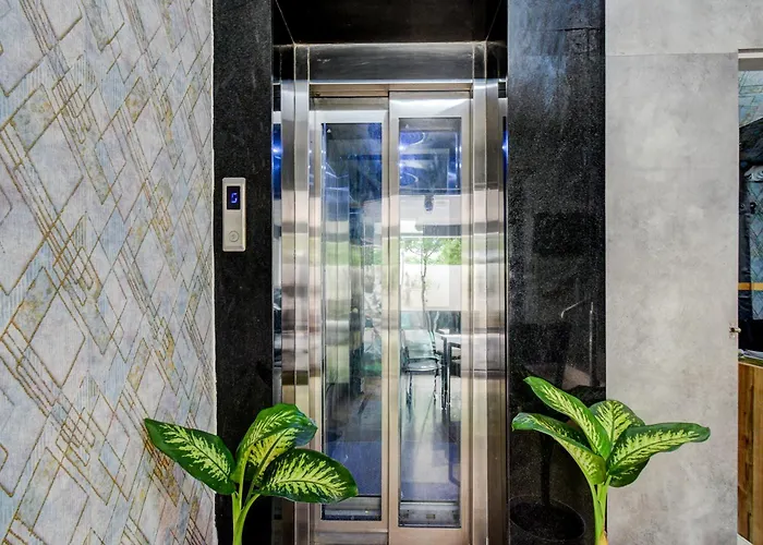 Super Hotel O Sri Nirvana Plaza
