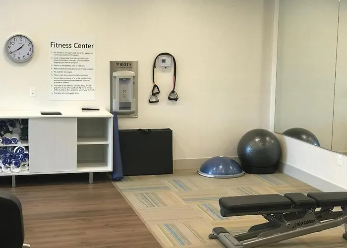 Holiday Inn Express And Suites Hannibal-Medical Center By Ihg