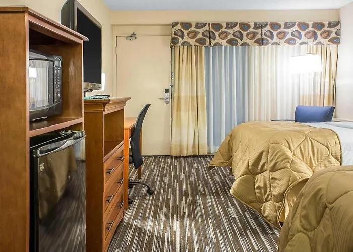 Lifestyle Inn Cedar Falls