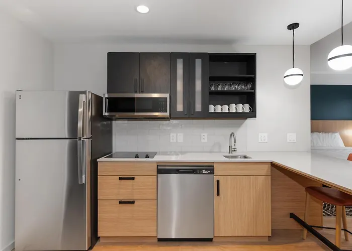 Hyatt House Thunder Bay