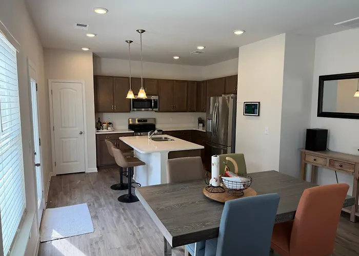 Sanford Home - Private Room 02
