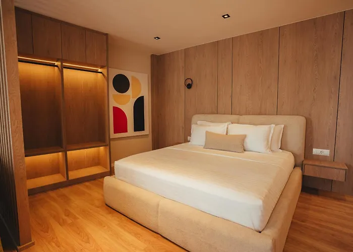 Noir Hotel