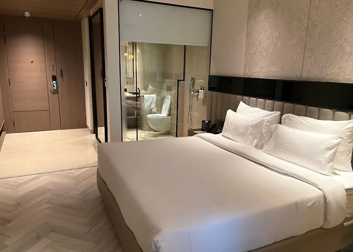 Lumeirrah Suites