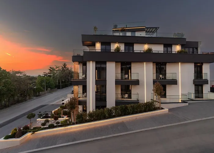 Boutique Hill Hotel