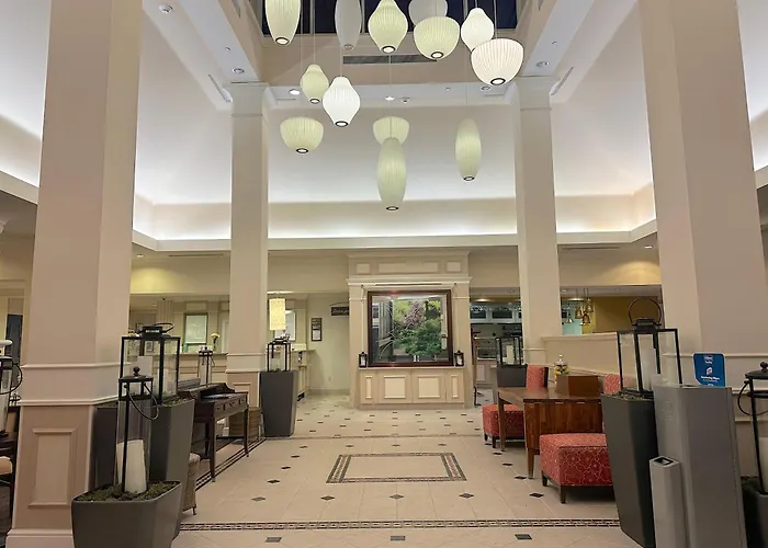 Arnot Grand Hotel & Suites