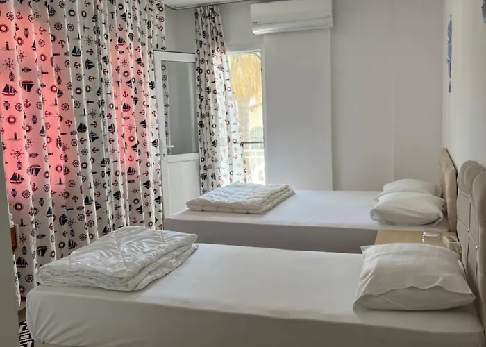 Tiffany Otel