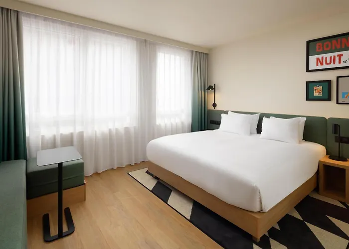 Hampton By Hilton Paris Saint Ouen