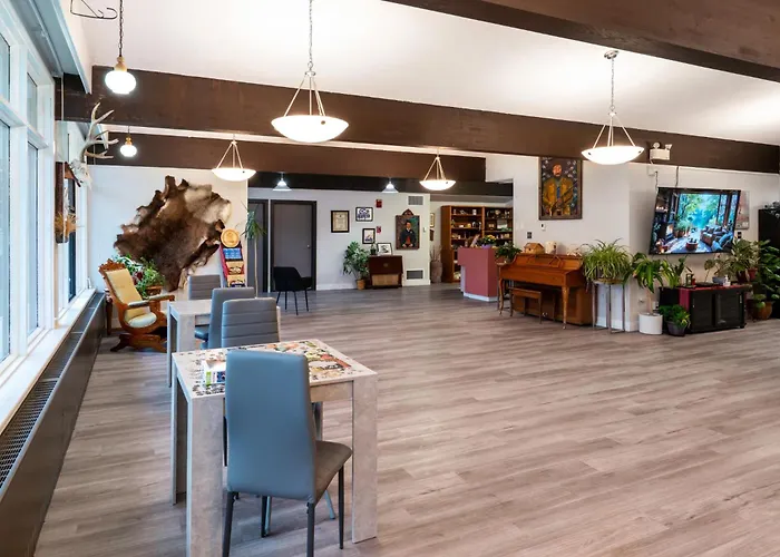 Nekinan Lodge