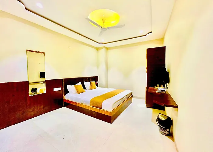 Shree Gurukripa Inn
