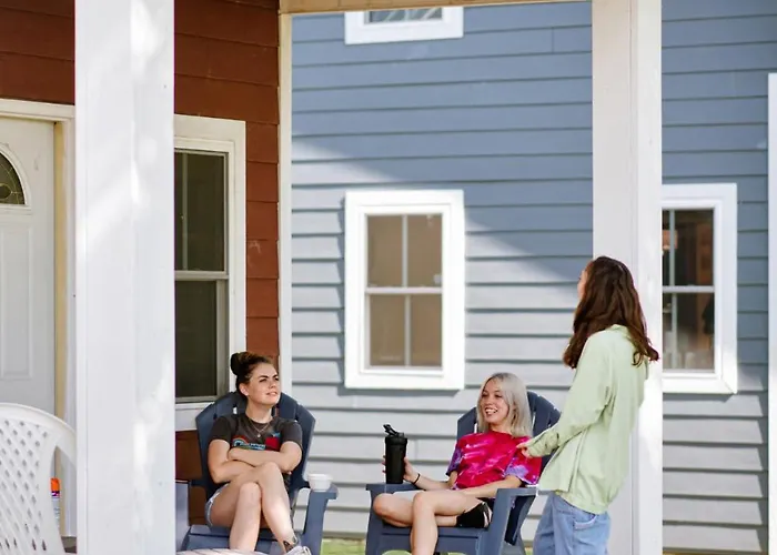 Okoboji Summer Theatre Cottages
