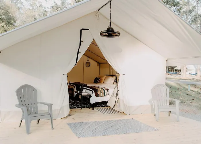 Lake Blackshear Glamping Retreat: Cozy Safari Tent In Cordele, Georgia