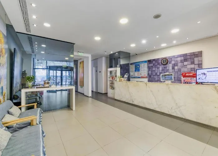 Jinjiang Inn Panzhihua Central Hospital Station Passenger Terminal Center