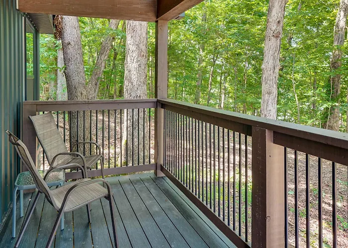 Walk To Water: Irvin Cobb Resort Cabin!