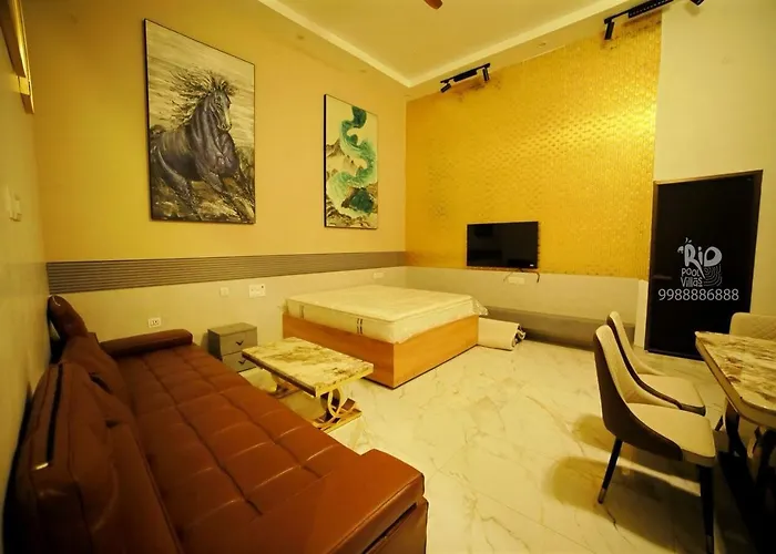 Rio Pool Villas