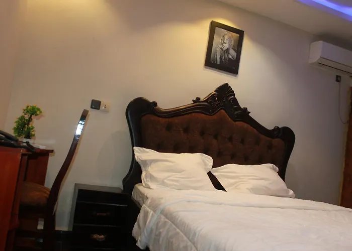 Enoh Presidential Apartment Hotel