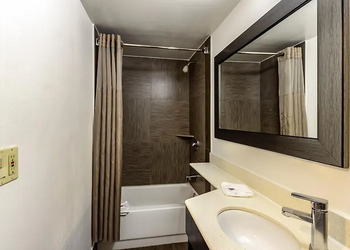Hotel Elizabeth Near Newark Liberty International Airport New Jersey
