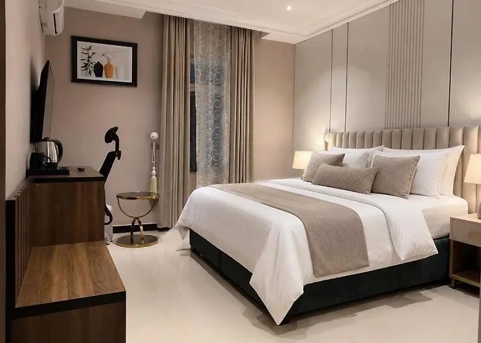 Xenia Essence Luxury Hotel