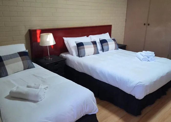 Ashmont Inn Hotel