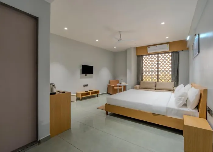 Hotel Monville Daman