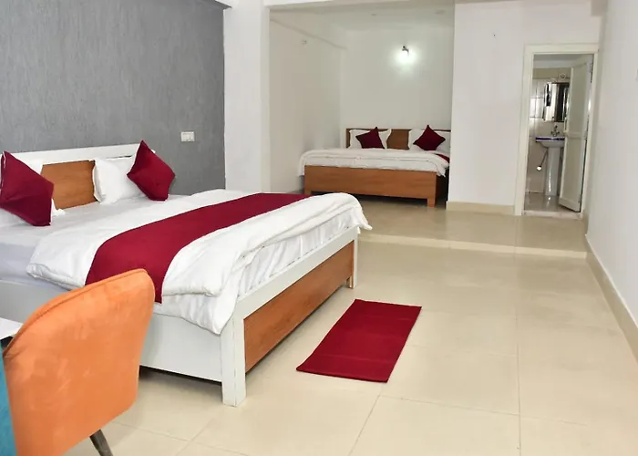 Vybent Hotel Kainchi Dham