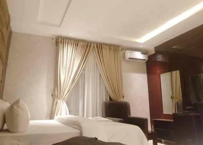 Charles Stainless Hotels